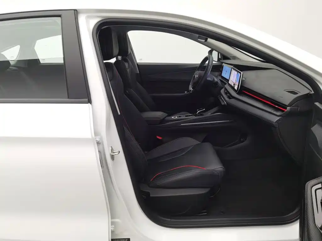 Geely Binrui — миниатюра 23