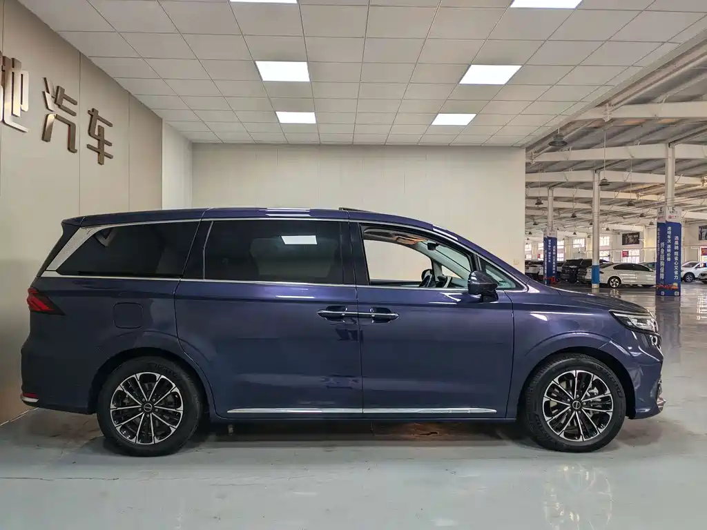 Roewe iMAX8 — миниатюра 8