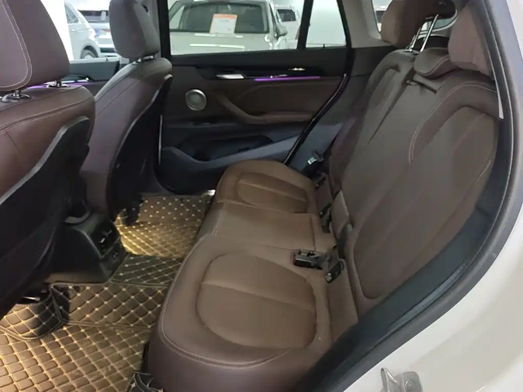 BMW X1 — миниатюра 17