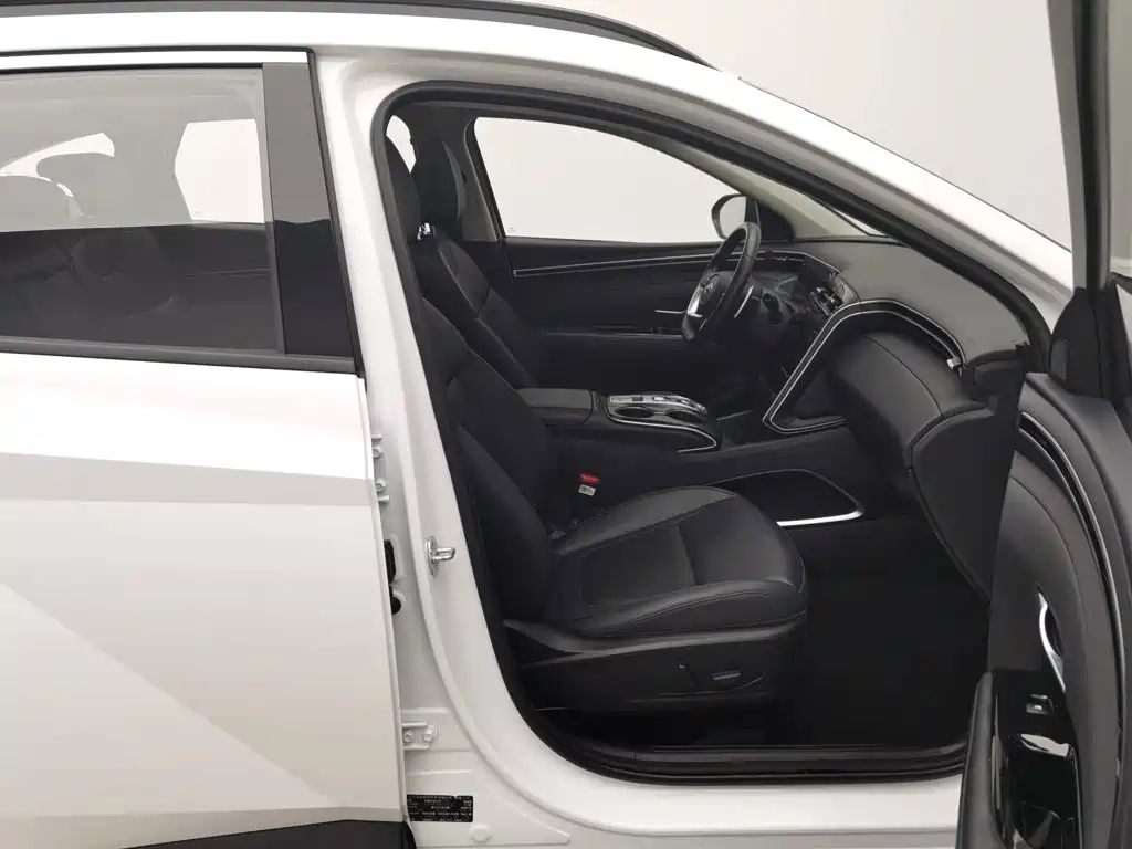 Hyundai Tucson — миниатюра 23