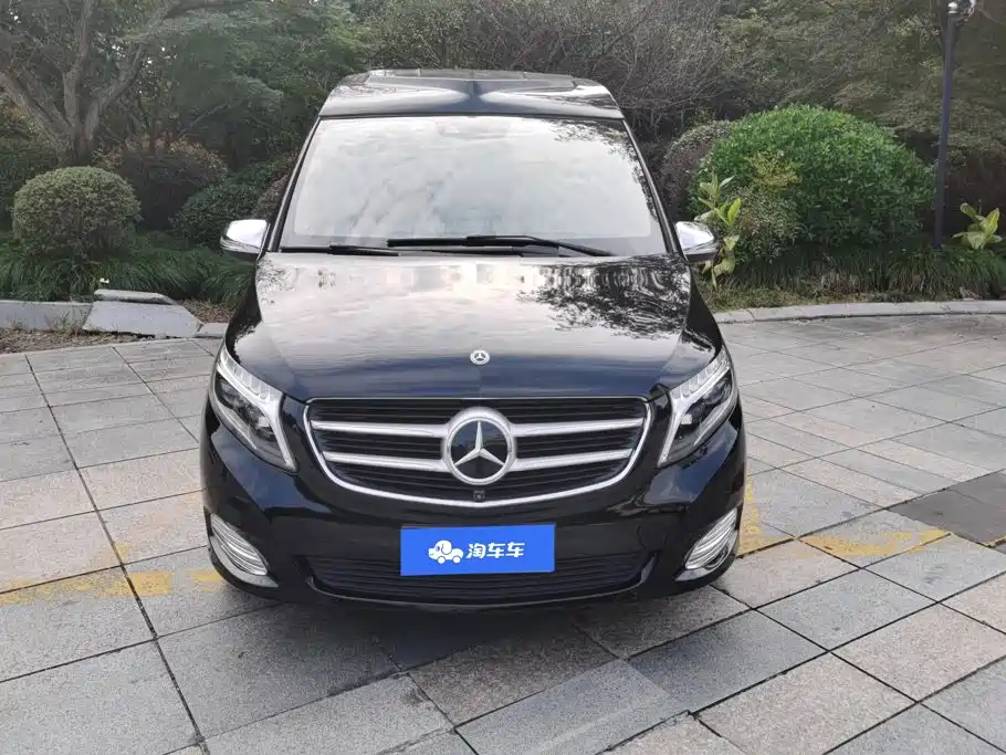Mercedes-Benz V-Class — миниатюра 2