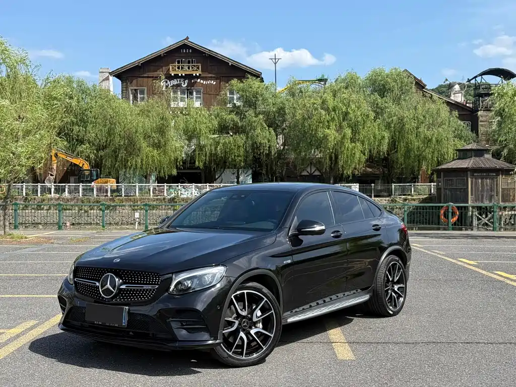 Mercedes-Benz GLC Coupe AMG 2019