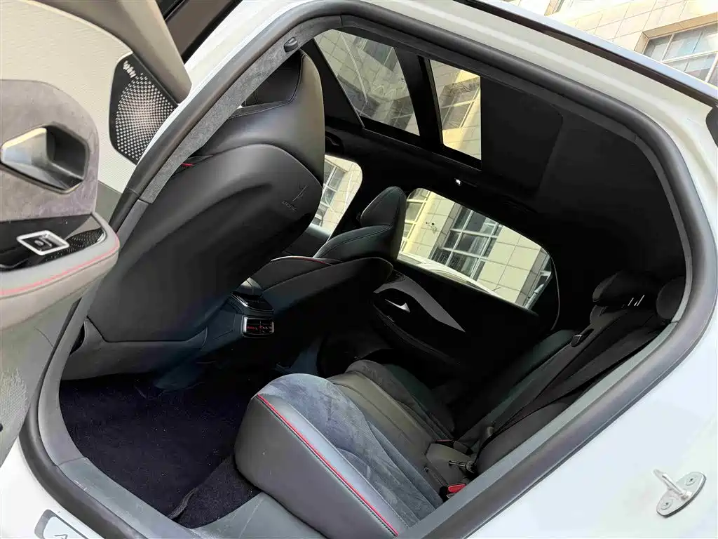 ARCFOX EXTREME FOX POLAR FOX ALPHA S