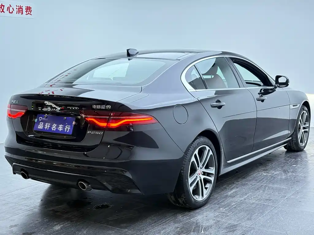 Jaguar XEL 2023 2.0T 250PS R-DYNAMIC S Sport
