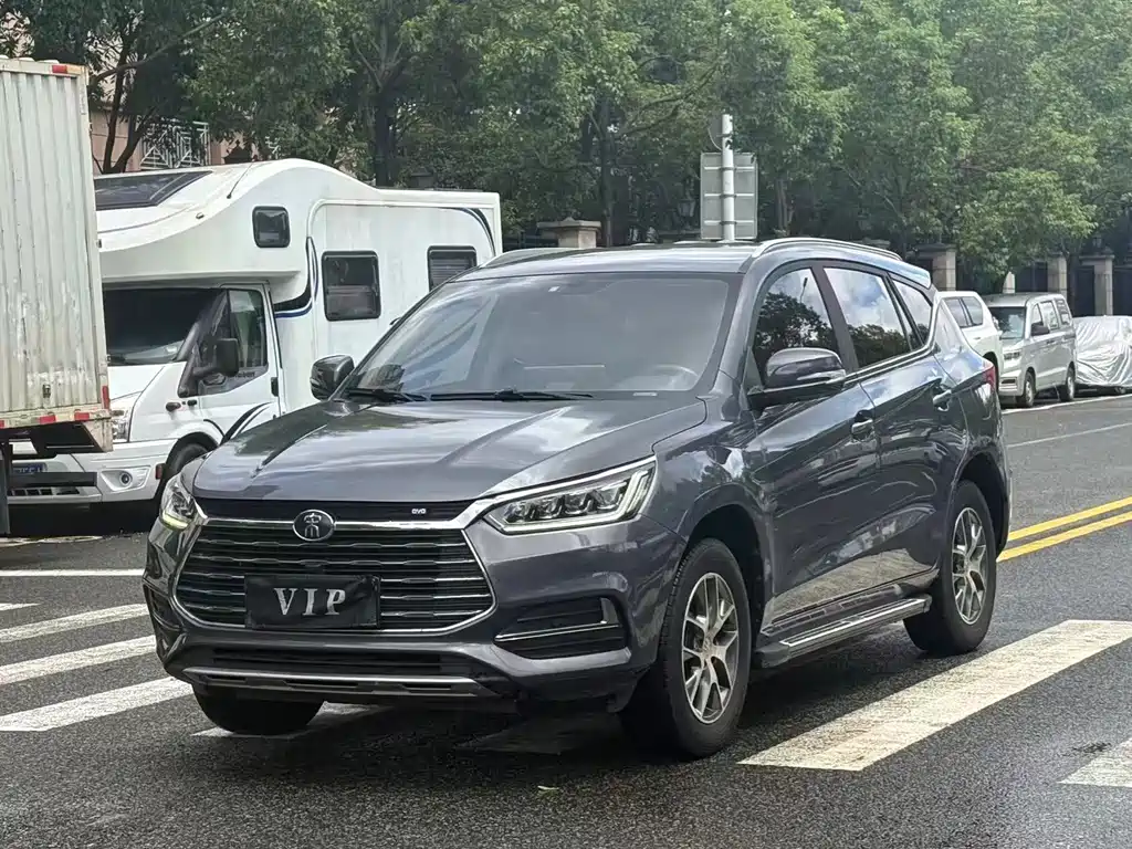 BYD Song