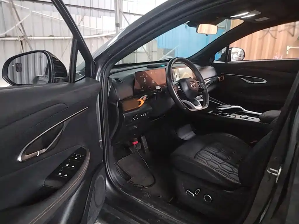 Changan UNI-T — миниатюра 16