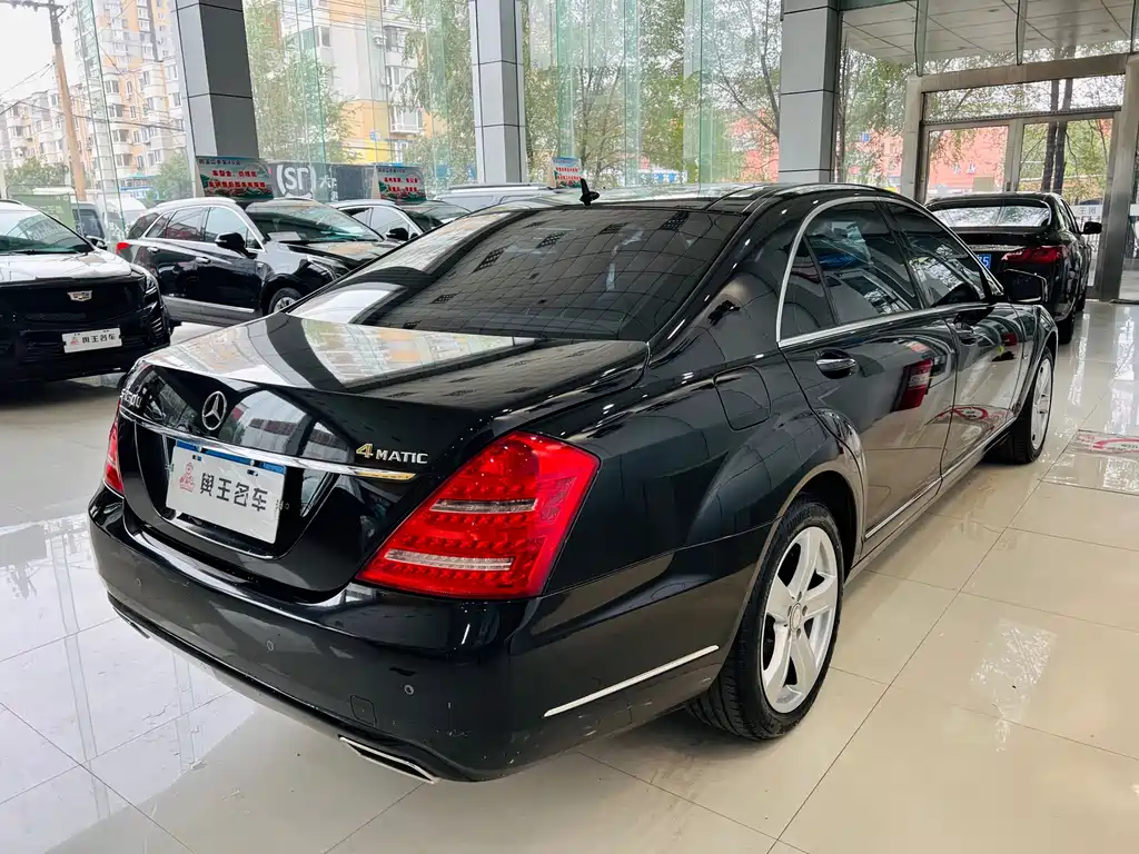 Mercedes-Benz S-Class S 2010 S 300 L