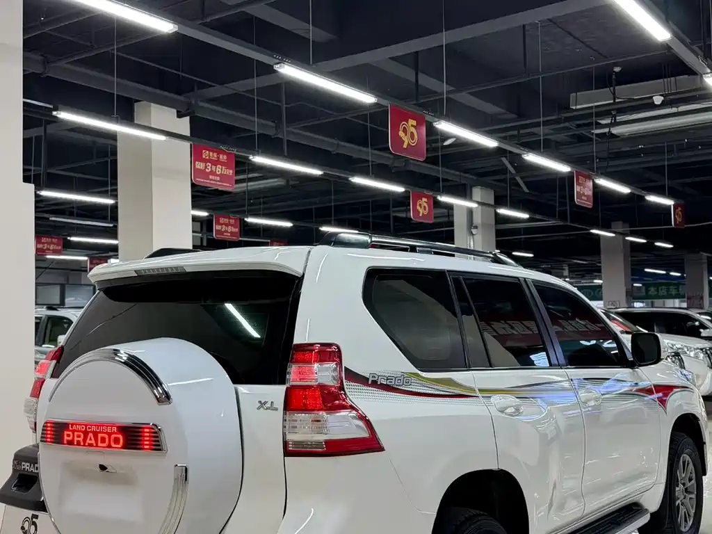 Toyota Prado — миниатюра 6