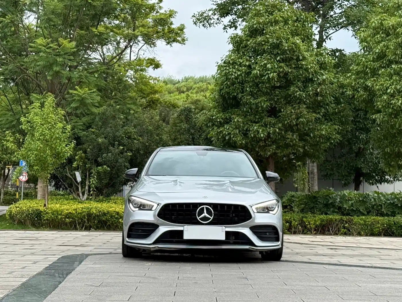 Mercedes-Benz CLA Import
