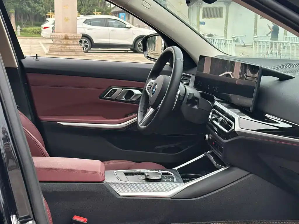 BMW 3 Series — миниатюра 6