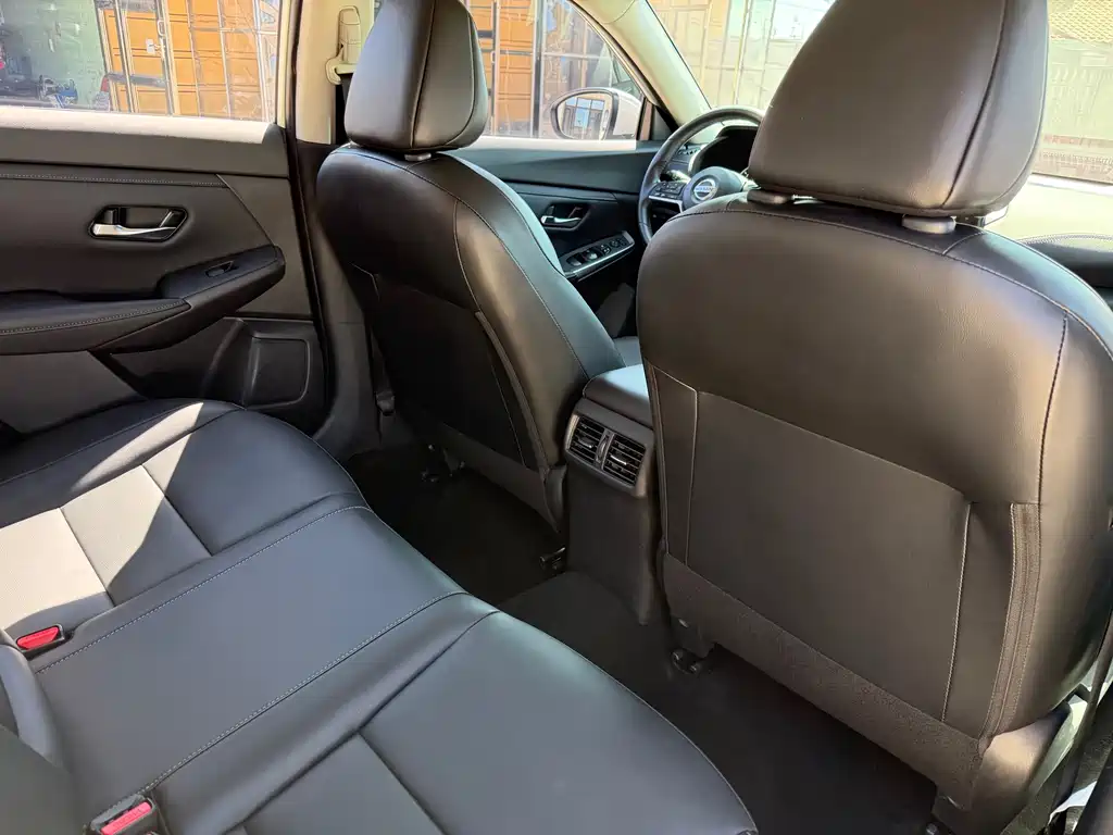 Nissan Sylphy — миниатюра 14