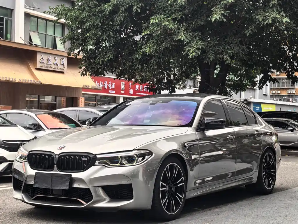 BMW M5 2020