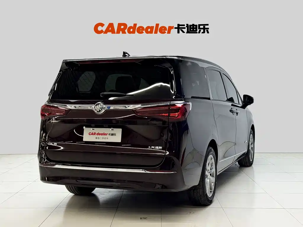 BUICK  GL8