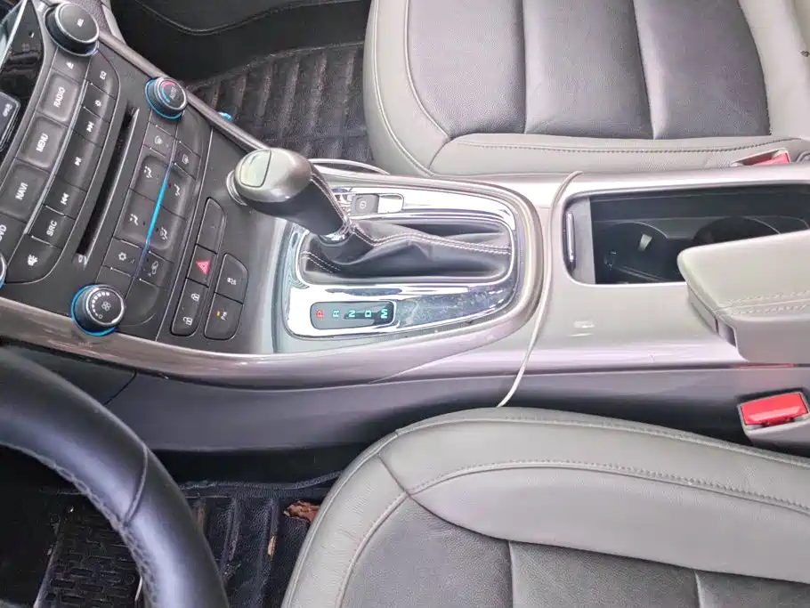 Chevrolet Malibu — миниатюра 16