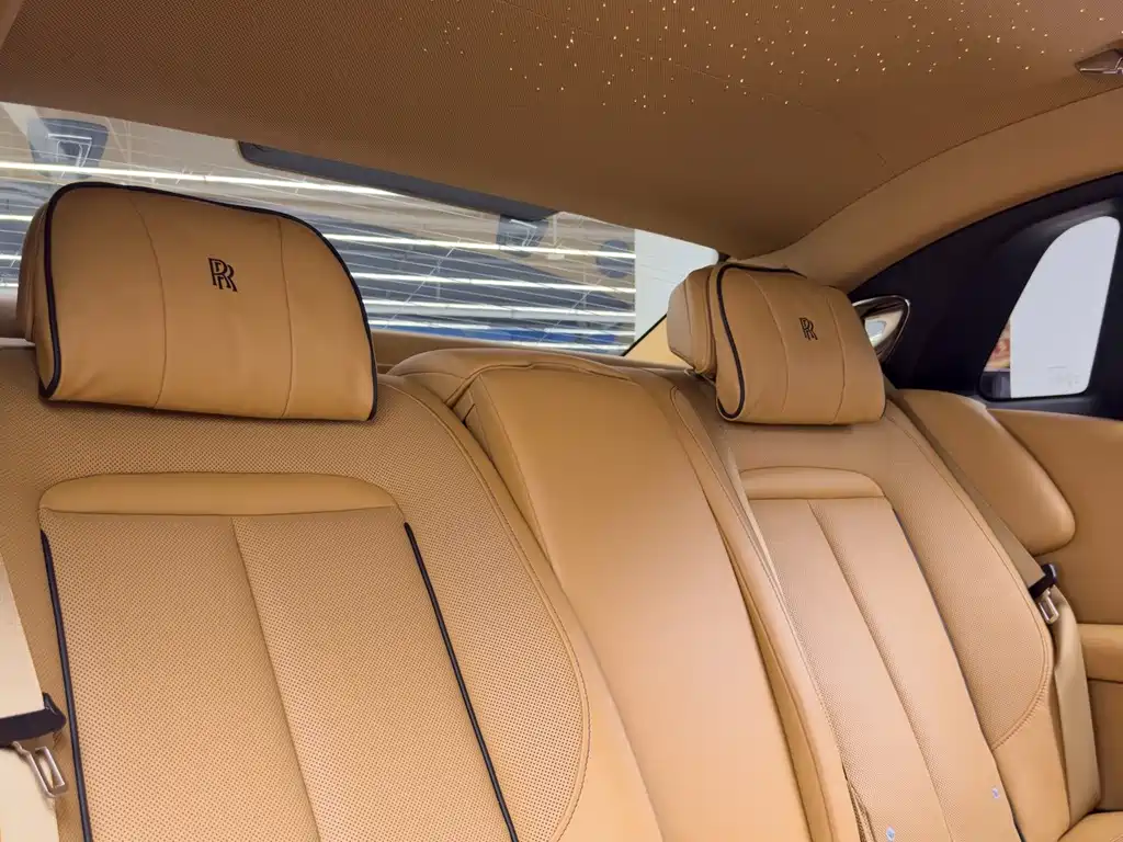 Rolls-Royce Ghost — миниатюра 34