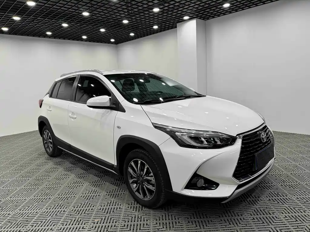 TOYOTA YARIS L ZHIXUAN