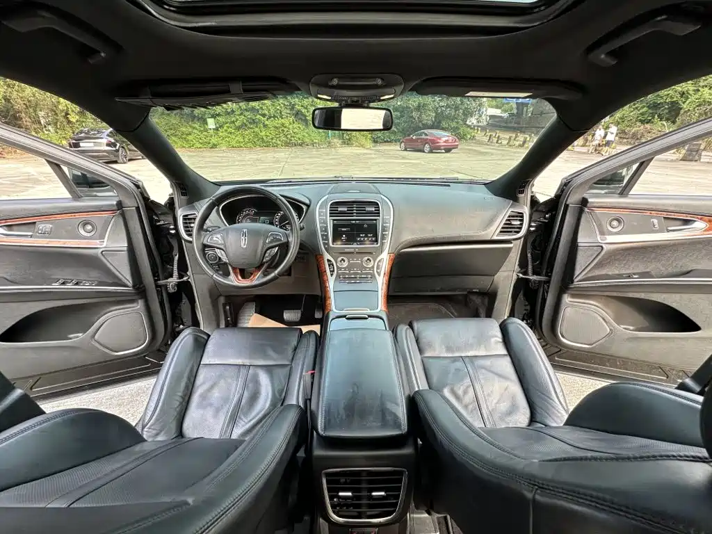 Lincoln MKX — миниатюра 8
