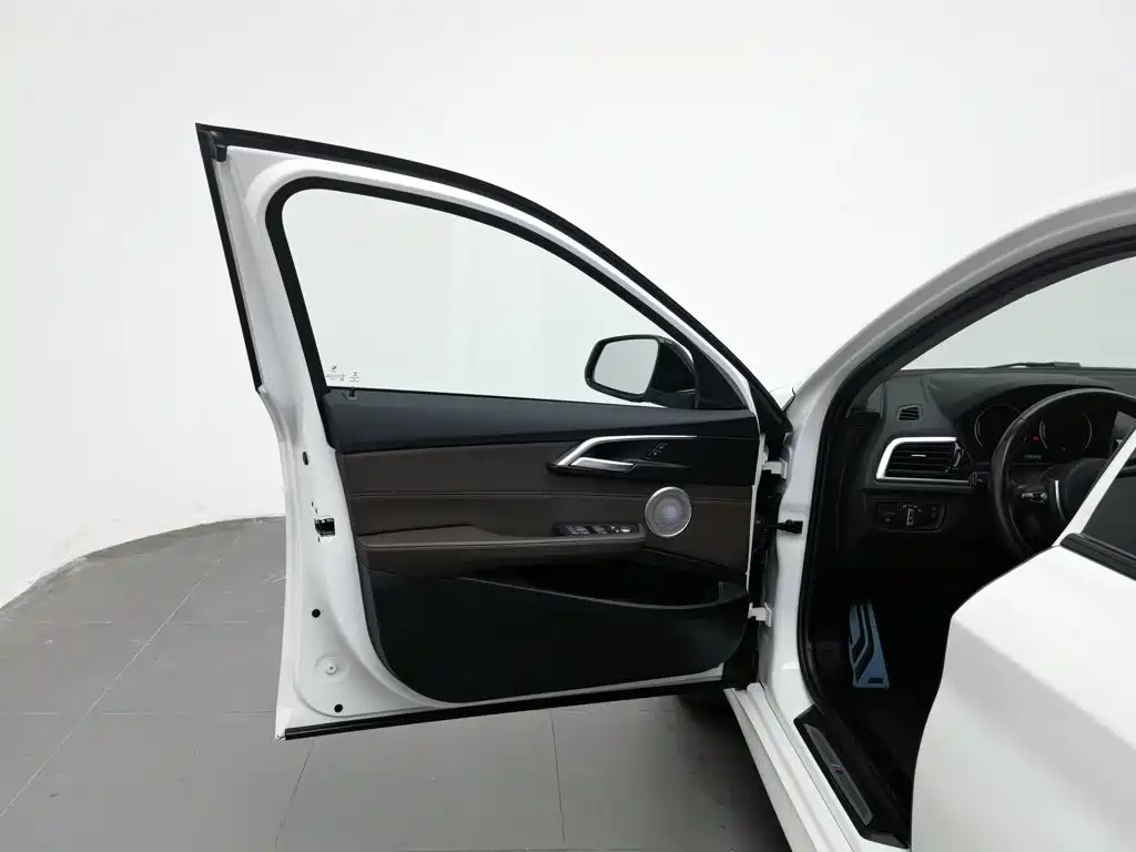 BMW 1 Series — миниатюра 8