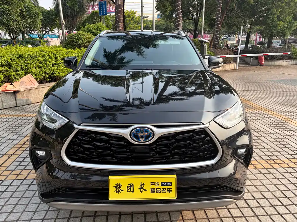 Toyota Highlander — миниатюра 2