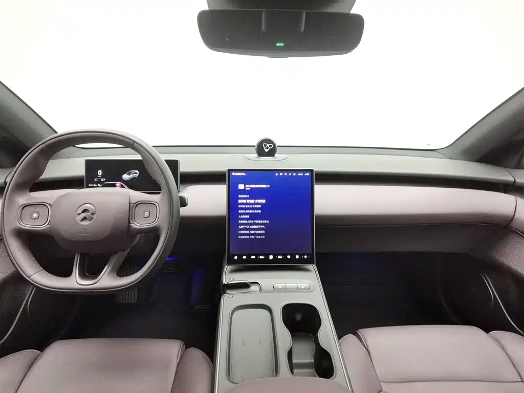 NIO NIO ET5T