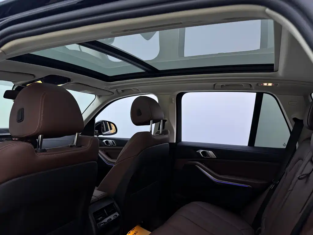 BMW X5 (Import) — миниатюра 7