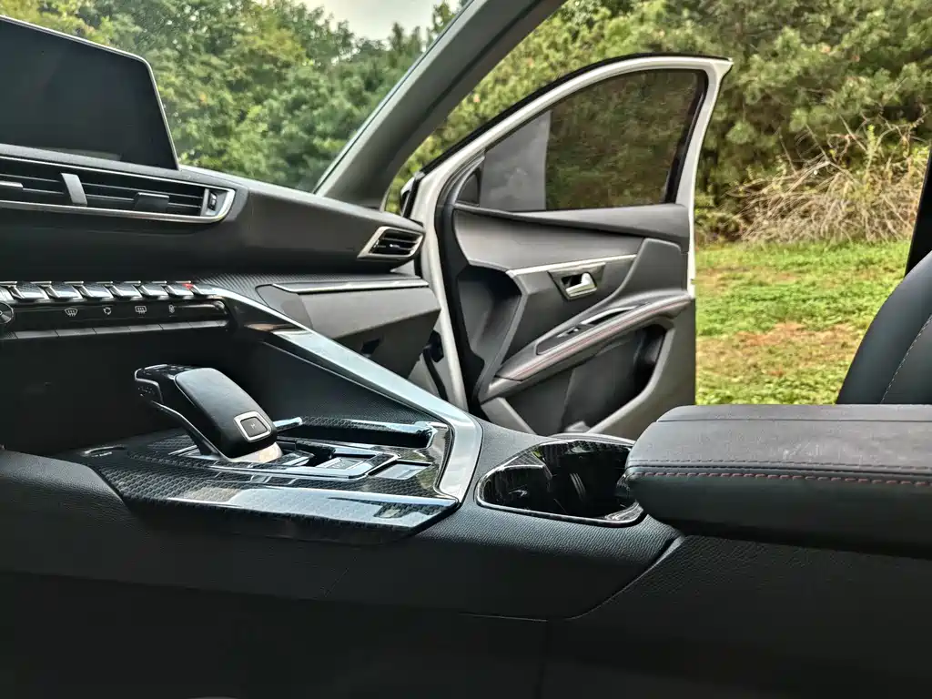 Peugeot 4008 — миниатюра 16