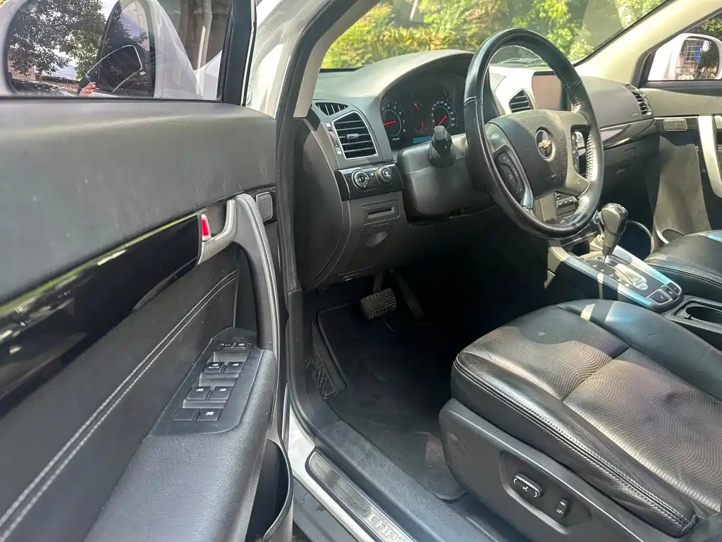 Chevrolet Captiva — миниатюра 4