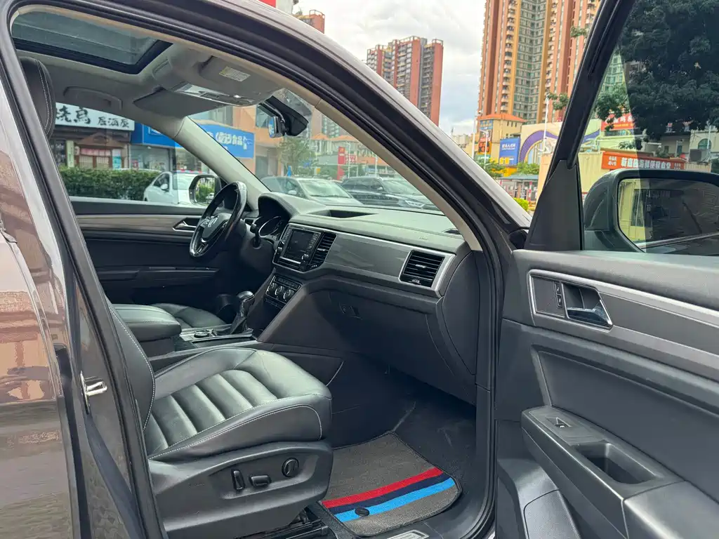 Volkswagen Teramont — миниатюра 11