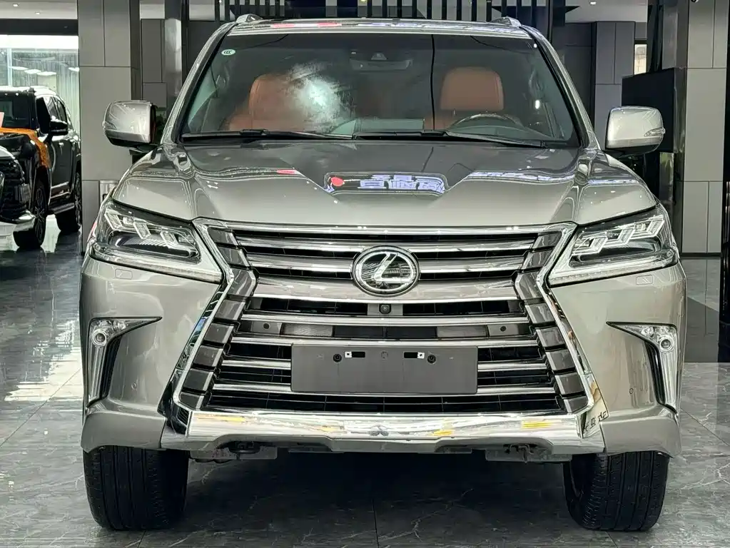 Lexus LX — миниатюра 2