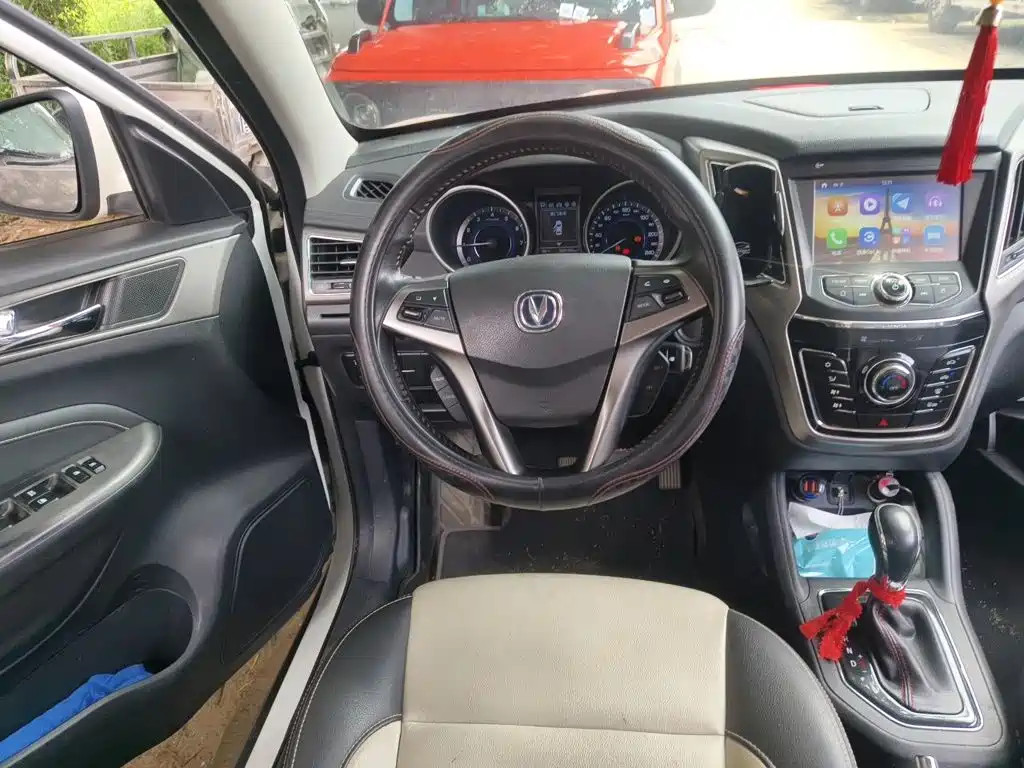 Changan CS35 — миниатюра 3