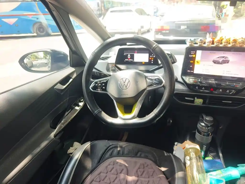 Volkswagen ID.3 — миниатюра 11