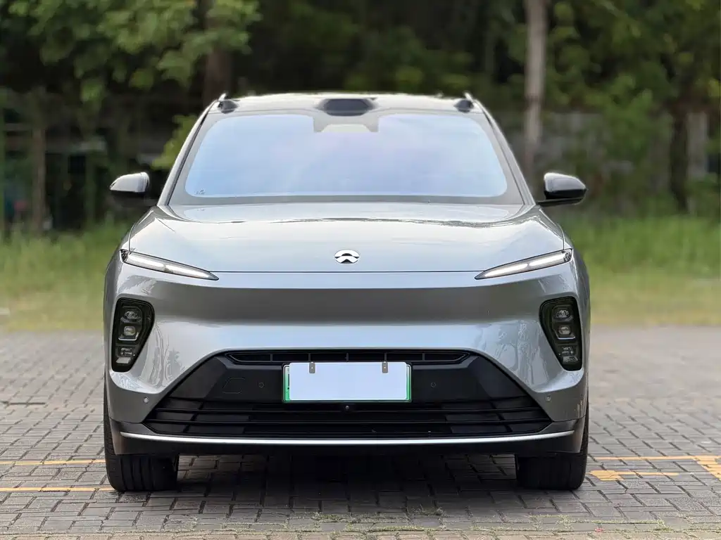 NIO ES8 — миниатюра 2