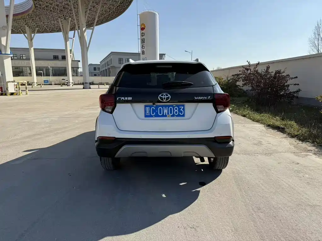 TOYOTA YARIS L ZHIXUAN