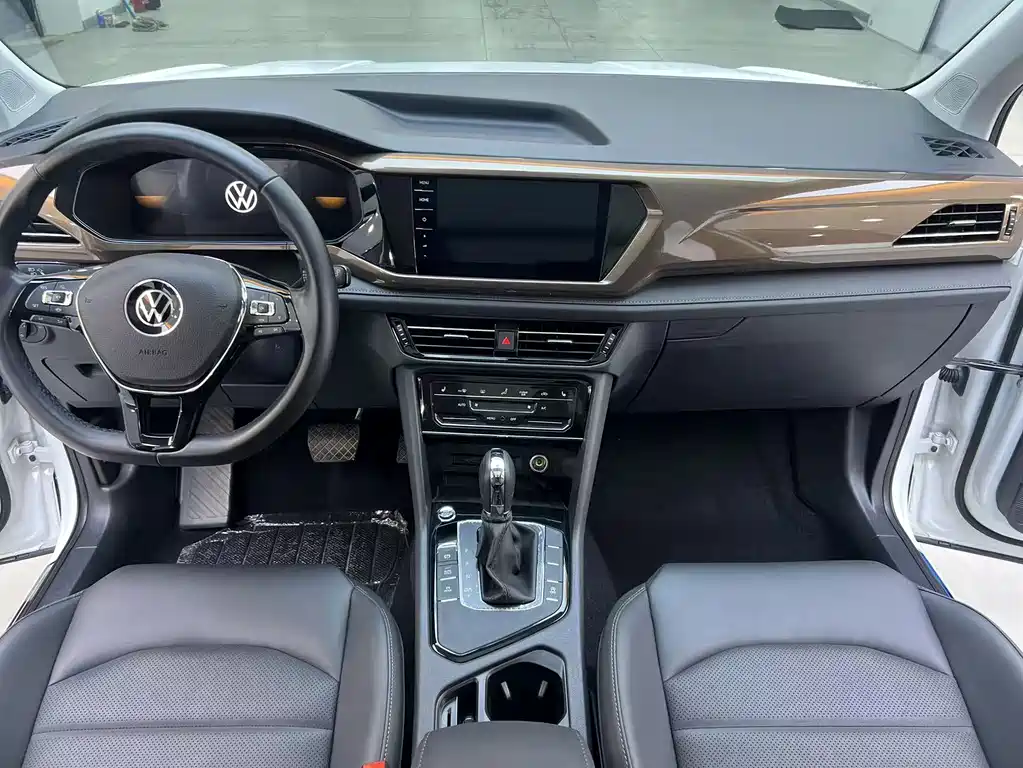 Volkswagen Tharu — миниатюра 17