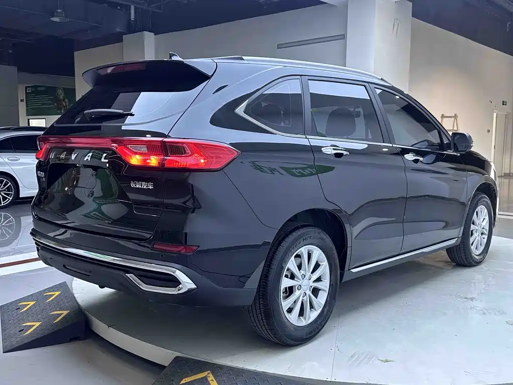 Haval M6 2021 PLUS 1.5T DCT Luxury