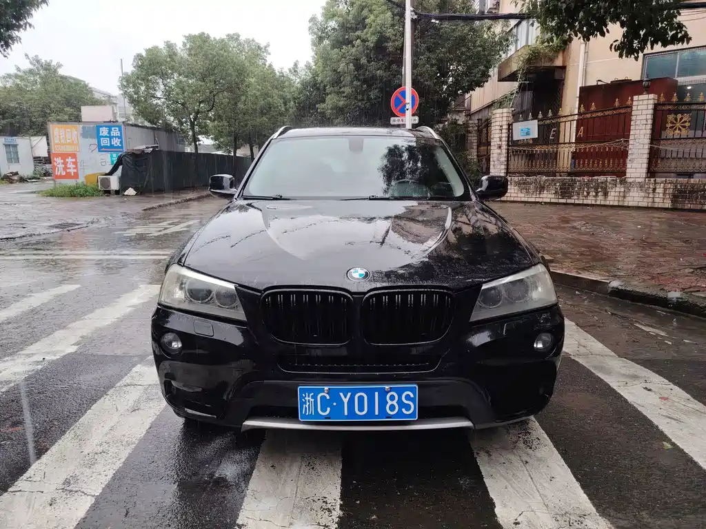 BMW X3 (Import) — миниатюра 2