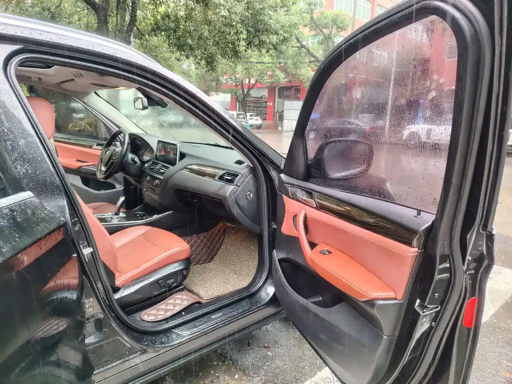 BMW X3 (Import) — миниатюра 5