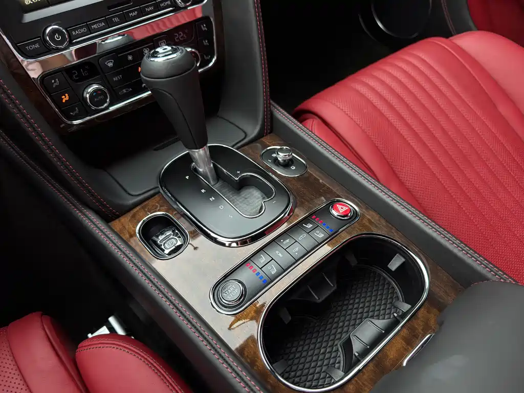 Bentley Continental — миниатюра 9