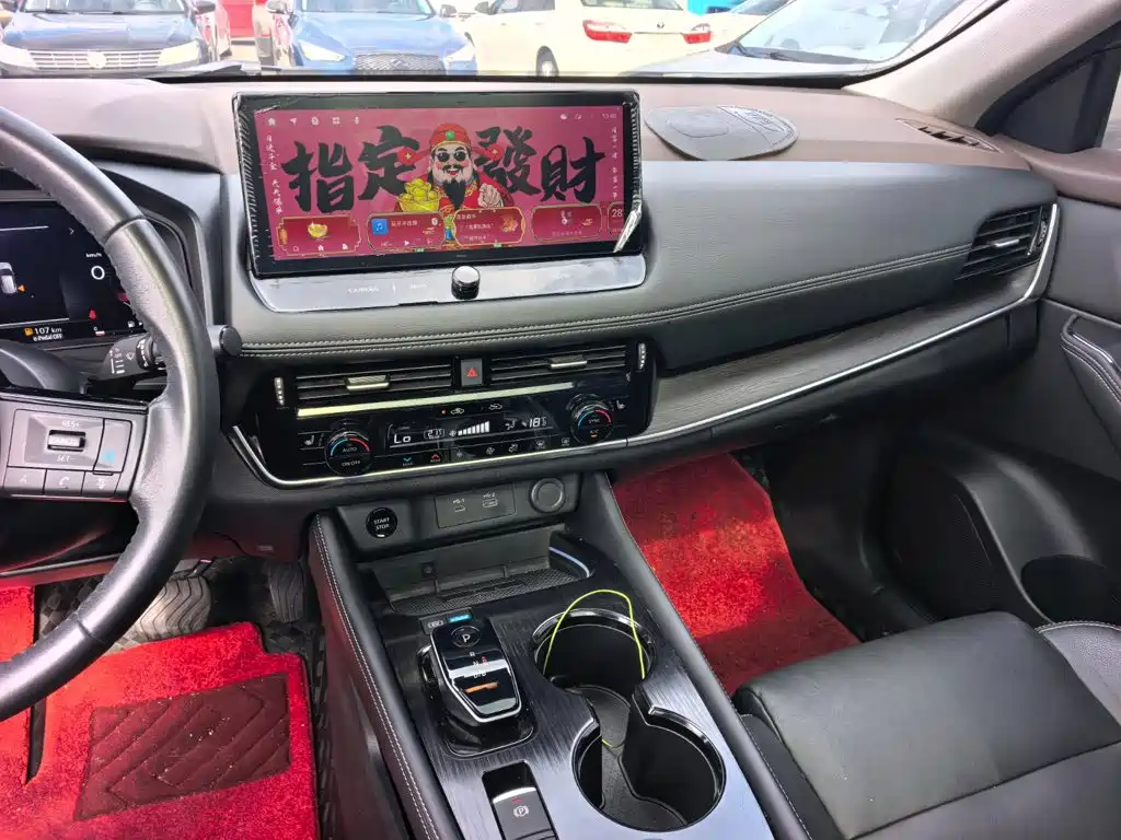 Nissan X-Trail — миниатюра 13