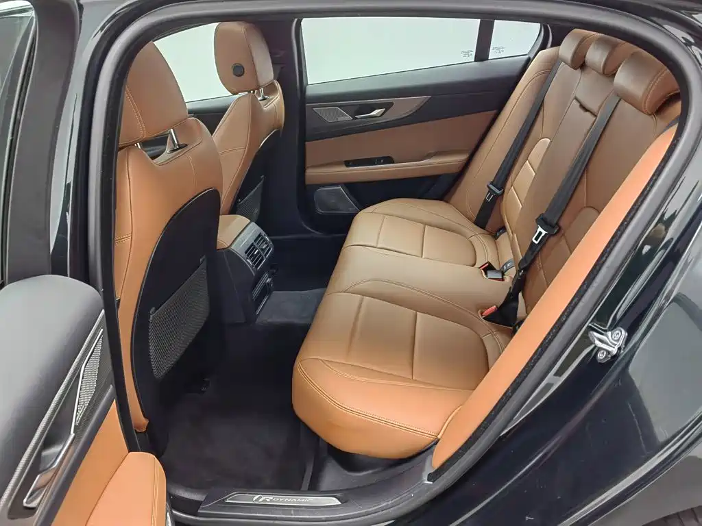 Jaguar XEL — миниатюра 15