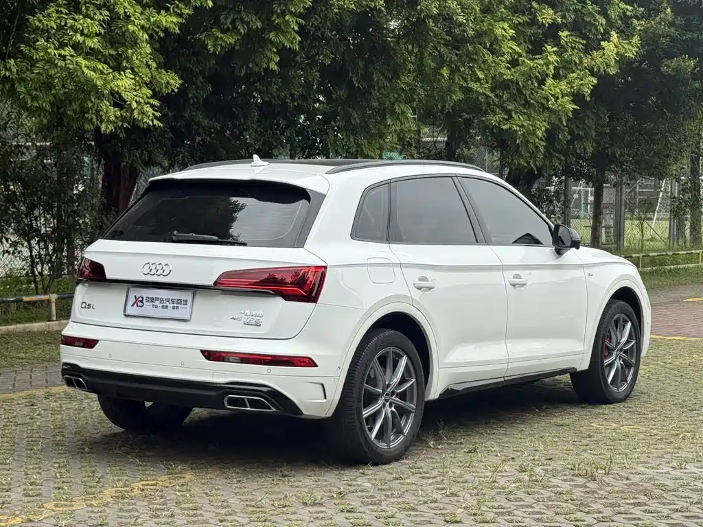 Audi Q5L — миниатюра 6