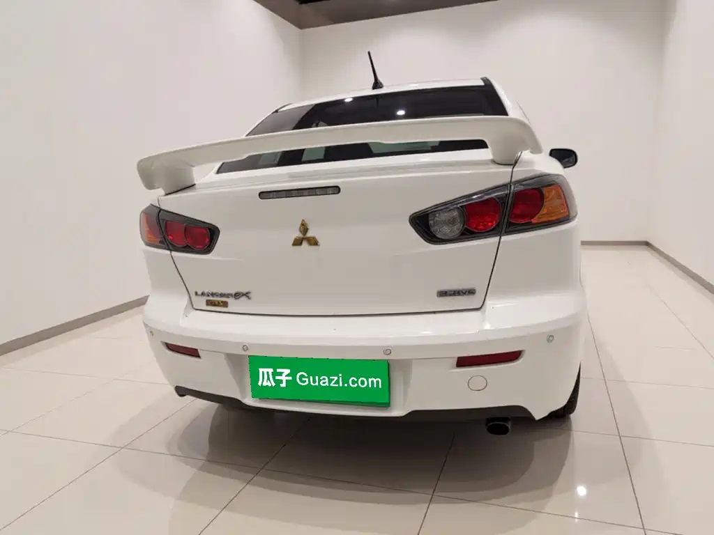 Mitsubishi Lancer EX — миниатюра 5