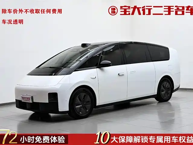 Li Auto IDEAL MEGA 2025