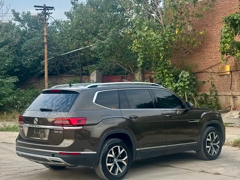 Volkswagen Teramont — миниатюра 4