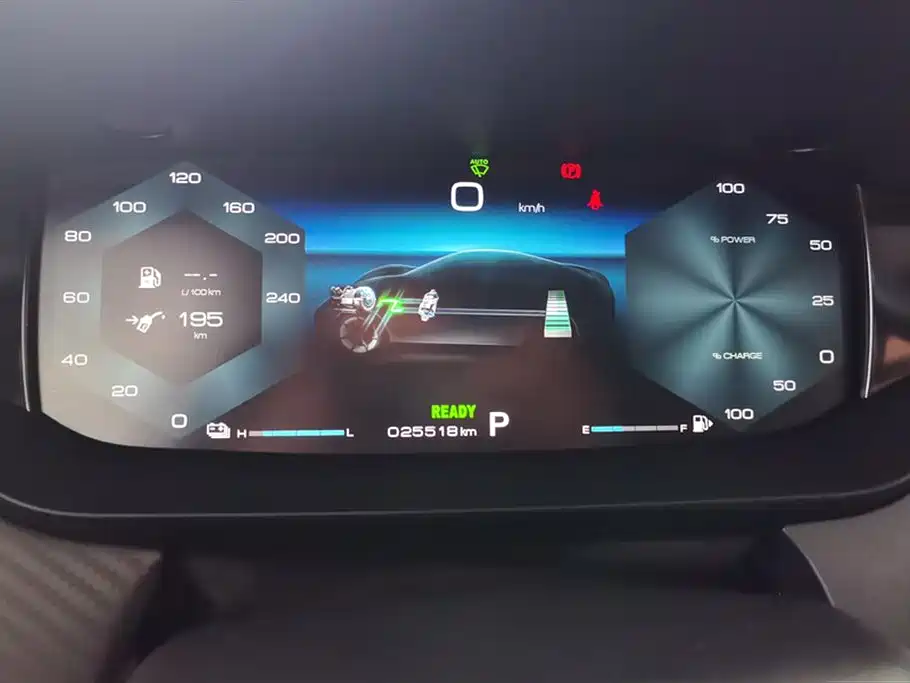 DONGFENG YI HYUN MAX