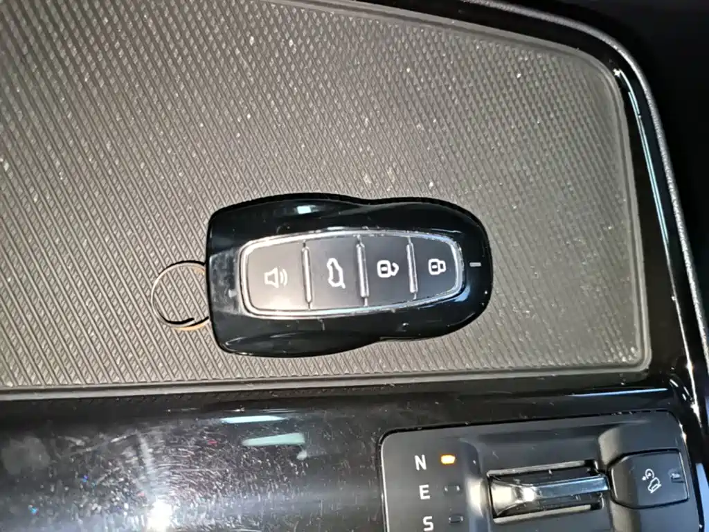 Ford Equator — миниатюра 9