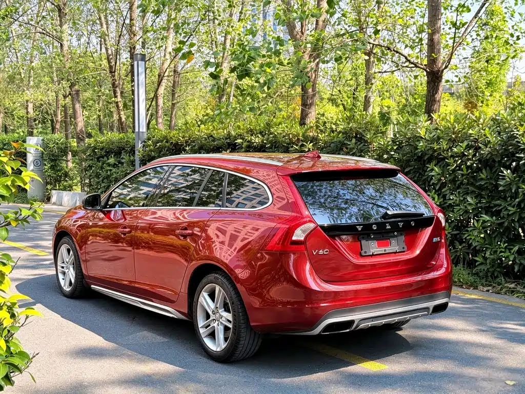 Volvo V60 — миниатюра 3