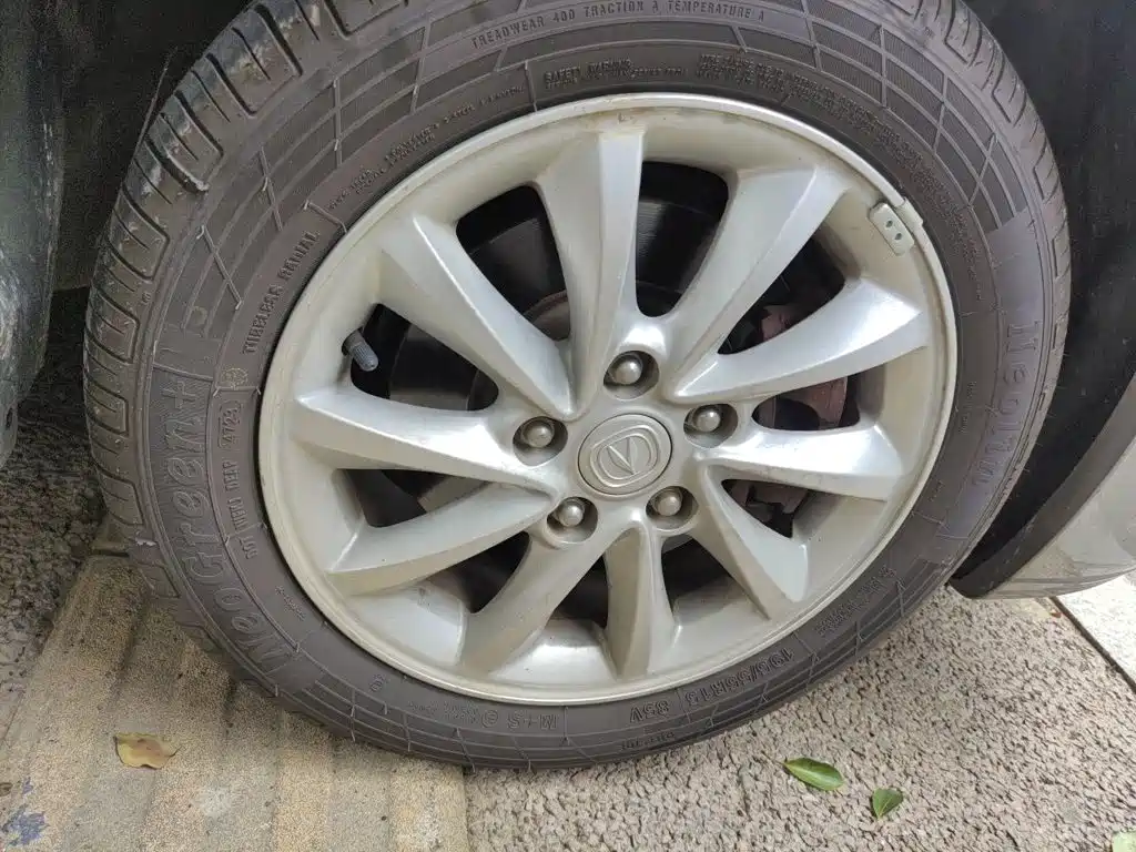 Changan V7 — миниатюра 26