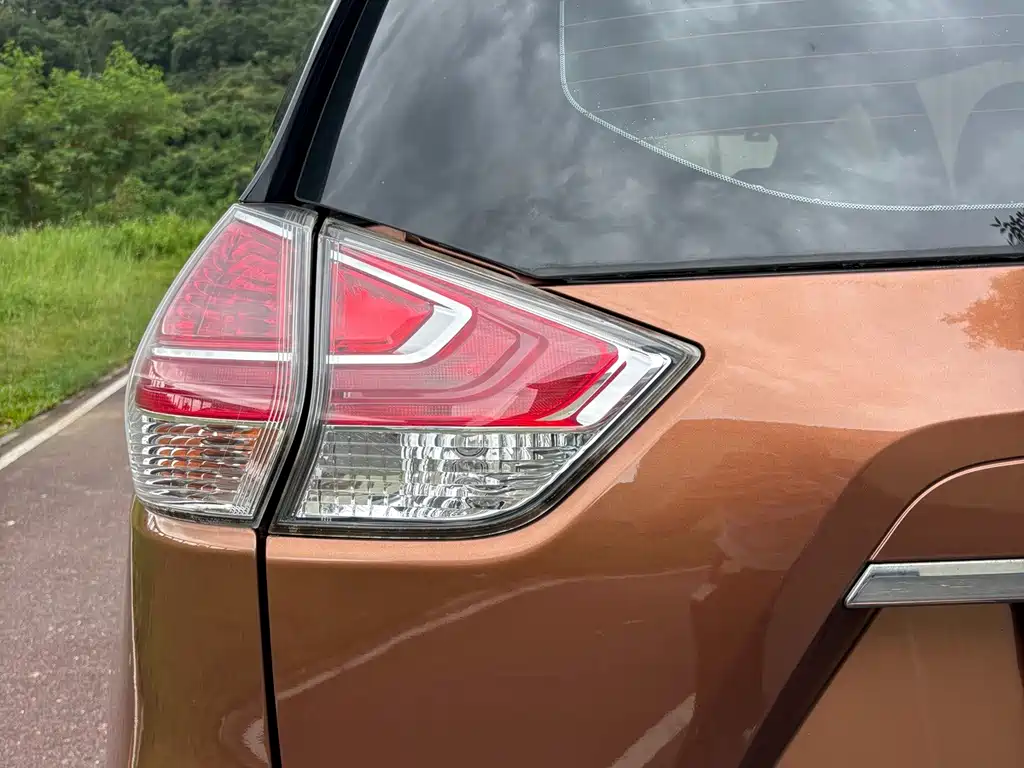 Nissan X-Trail — миниатюра 13