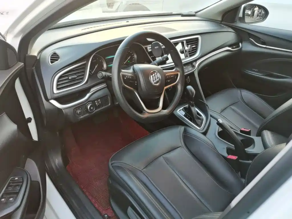 Buick Excelle — миниатюра 12